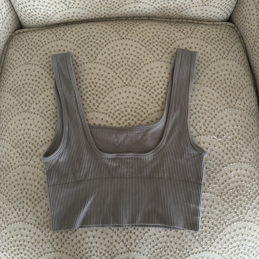 Glassons Tank Top - Picture 2 of 2